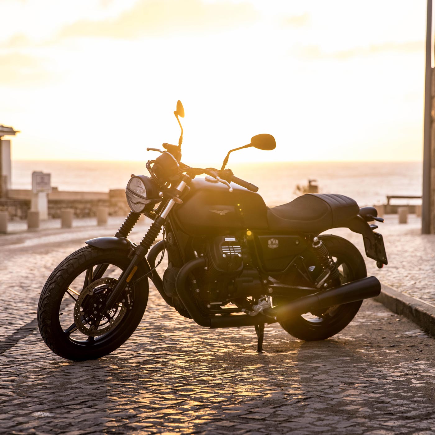 moto guzzi v7 stone gallery 2